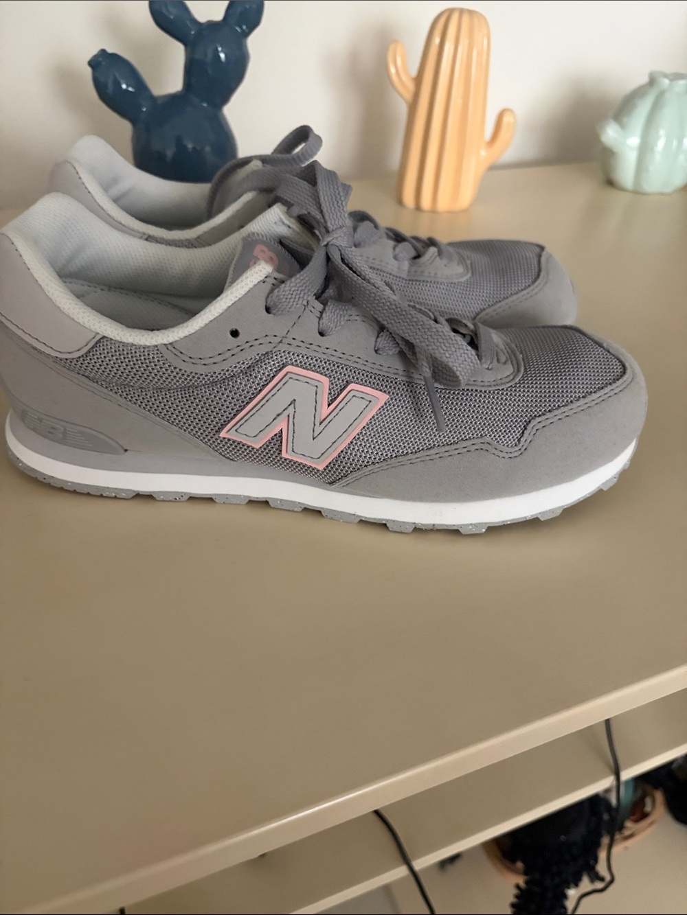 New Balance Women's Gray Sneakers with Pink Accent N Logo